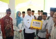 Bupati Seluma Teddy Rahman Gelar Safari Ramadhan 1447 H dan Shalat Ashar Berjamaah di Masjid Al Fisabillah Karang Dapo